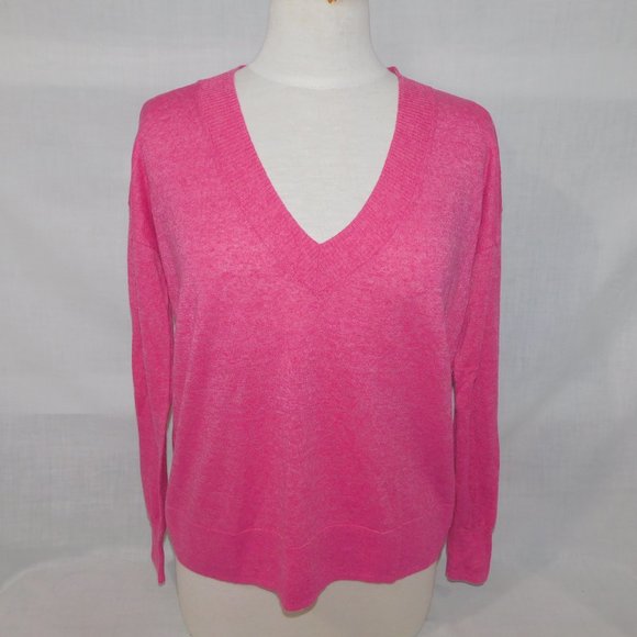 GAP womens M Pink Barbiecore V Neck Linen Blend Light knit Sweater - Picture 9 of 9